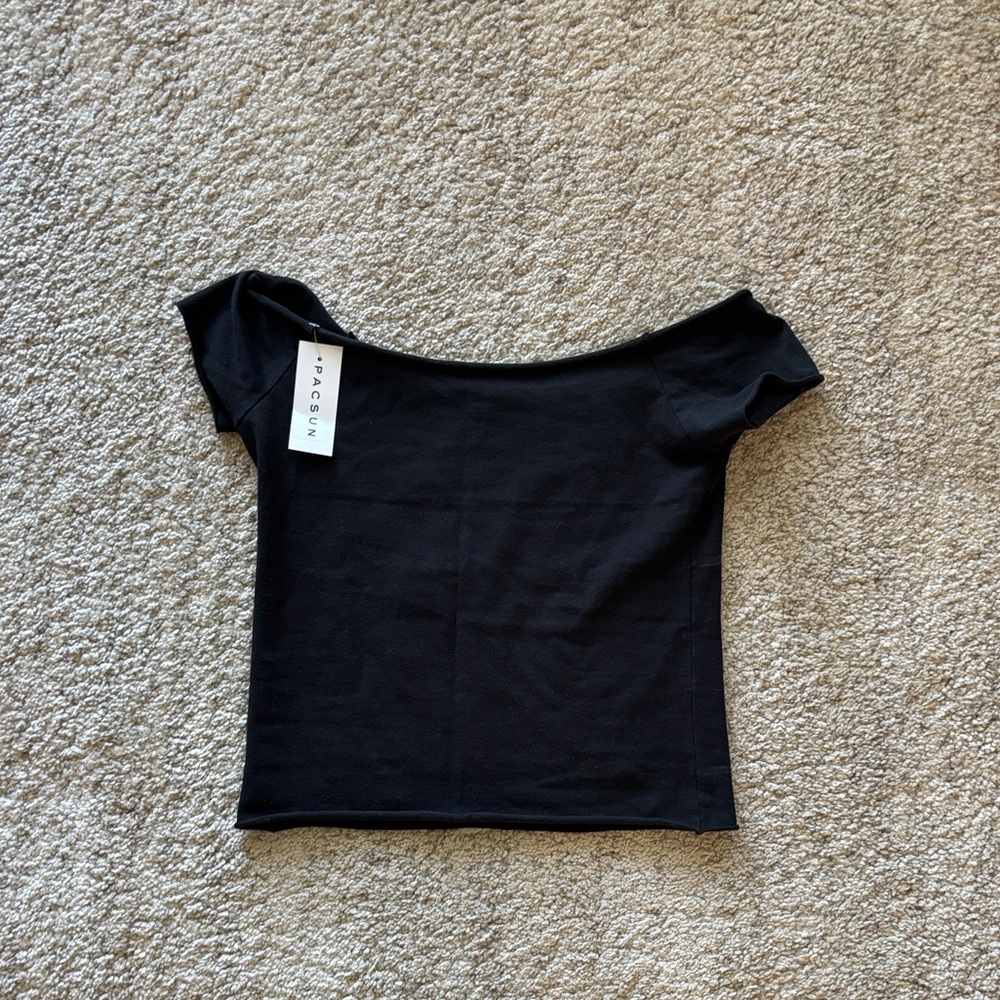 Brandy Melville Black Short Sleeve Tee with White '44' Graphic - Picture 2 of 5